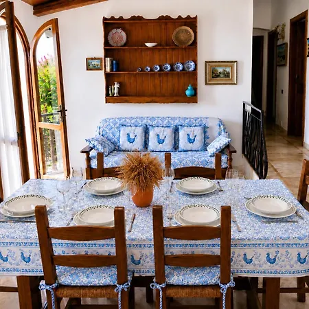 Azzurra - La Vista Sul Mare Villa *